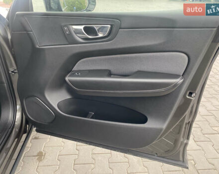 Зеленый Вольво ХС60, объемом двигателя 2 л и пробегом 283 тыс. км за 28888 $, фото 100 на Automoto.ua