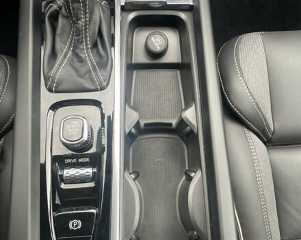 Зеленый Вольво ХС60, объемом двигателя 2 л и пробегом 283 тыс. км за 28888 $, фото 62 на Automoto.ua