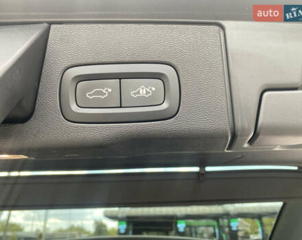 Зеленый Вольво ХС60, объемом двигателя 2 л и пробегом 283 тыс. км за 28888 $, фото 72 на Automoto.ua