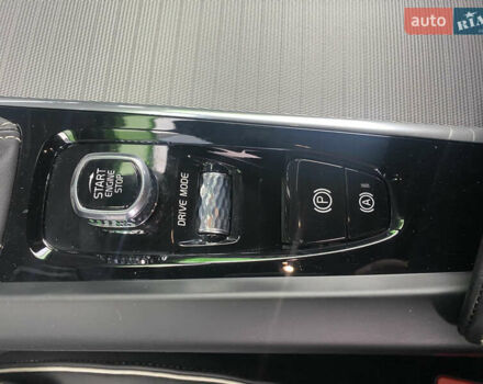 Зеленый Вольво ХС60, объемом двигателя 2 л и пробегом 283 тыс. км за 28888 $, фото 52 на Automoto.ua