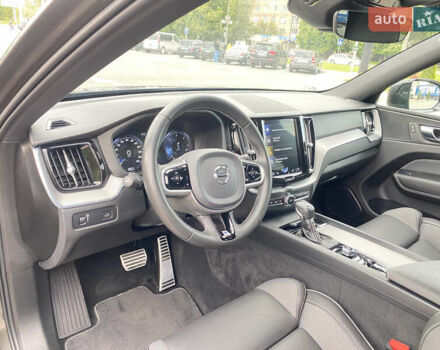 Зеленый Вольво ХС60, объемом двигателя 2 л и пробегом 283 тыс. км за 28888 $, фото 47 на Automoto.ua