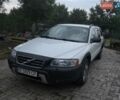 Белый Вольво ХС70, объемом двигателя 2.4 л и пробегом 345 тыс. км за 8000 $, фото 1 на Automoto.ua
