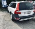 Белый Вольво ХС70, объемом двигателя 2.4 л и пробегом 298 тыс. км за 6500 $, фото 3 на Automoto.ua