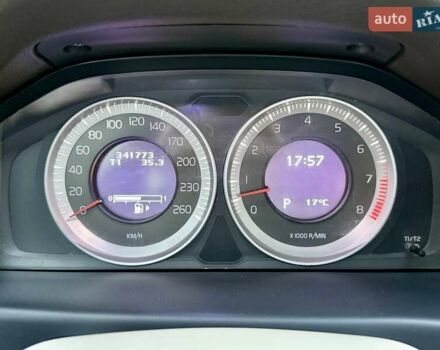 Білий Вольво ХС70, об'ємом двигуна 2.95 л та пробігом 340 тис. км за 12900 $, фото 13 на Automoto.ua