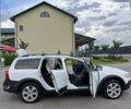 Белый Вольво ХС70, объемом двигателя 2.4 л и пробегом 244 тыс. км за 12790 $, фото 39 на Automoto.ua