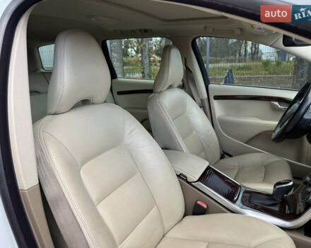 Белый Вольво ХС70, объемом двигателя 3 л и пробегом 227 тыс. км за 16500 $, фото 66 на Automoto.ua