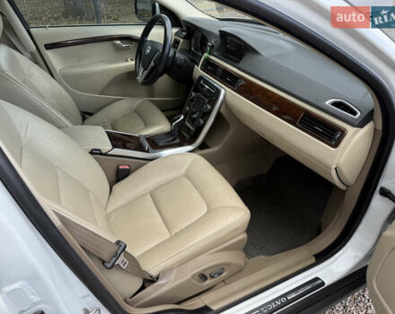 Белый Вольво ХС70, объемом двигателя 3 л и пробегом 227 тыс. км за 16500 $, фото 63 на Automoto.ua