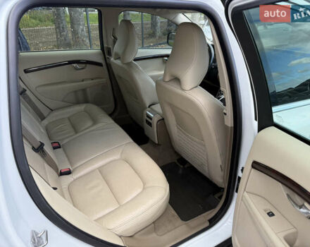 Белый Вольво ХС70, объемом двигателя 3 л и пробегом 227 тыс. км за 16500 $, фото 62 на Automoto.ua