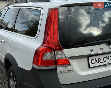 Белый Вольво ХС70, объемом двигателя 3 л и пробегом 227 тыс. км за 16500 $, фото 12 на Automoto.ua