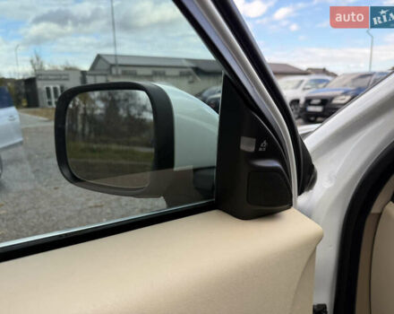 Белый Вольво ХС70, объемом двигателя 3 л и пробегом 227 тыс. км за 16500 $, фото 35 на Automoto.ua