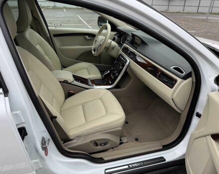 Белый Вольво ХС70, объемом двигателя 2 л и пробегом 135 тыс. км за 15999 $, фото 20 на Automoto.ua