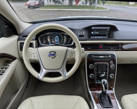 Белый Вольво ХС70, объемом двигателя 2 л и пробегом 135 тыс. км за 15999 $, фото 19 на Automoto.ua