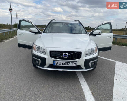 Білий Вольво ХС70, об'ємом двигуна 2 л та пробігом 160 тис. км за 17800 $, фото 15 на Automoto.ua