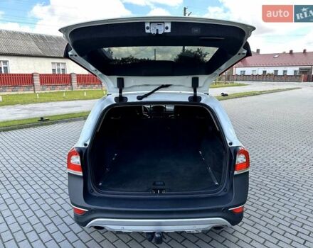 Білий Вольво ХС70, об'ємом двигуна 2.4 л та пробігом 289 тис. км за 18200 $, фото 86 на Automoto.ua