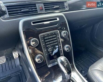 Білий Вольво ХС70, об'ємом двигуна 2.4 л та пробігом 289 тис. км за 18200 $, фото 67 на Automoto.ua