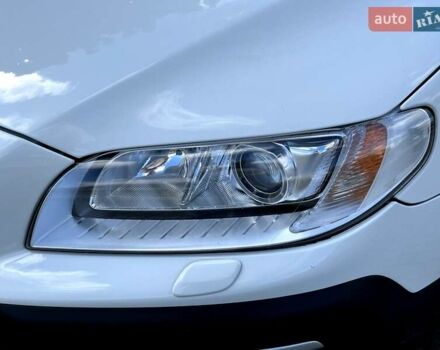 Білий Вольво ХС70, об'ємом двигуна 2.4 л та пробігом 289 тис. км за 18200 $, фото 41 на Automoto.ua