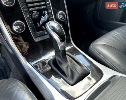 Білий Вольво ХС70, об'ємом двигуна 2.4 л та пробігом 289 тис. км за 18200 $, фото 66 на Automoto.ua