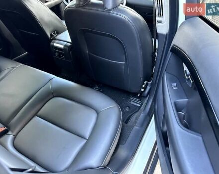 Білий Вольво ХС70, об'ємом двигуна 2.4 л та пробігом 289 тис. км за 18200 $, фото 90 на Automoto.ua