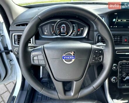 Білий Вольво ХС70, об'ємом двигуна 2.4 л та пробігом 289 тис. км за 18200 $, фото 70 на Automoto.ua