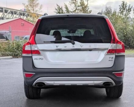 Білий Вольво ХС70, об'ємом двигуна 2.5 л та пробігом 76 тис. км за 9000 $, фото 4 на Automoto.ua