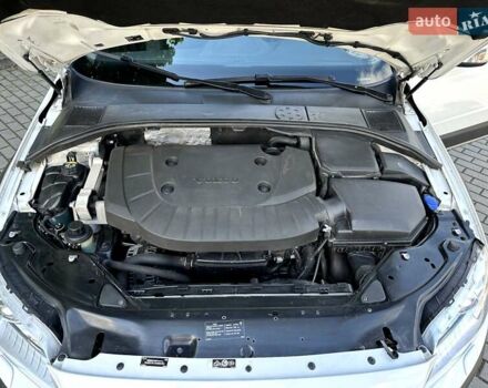 Білий Вольво ХС70, об'ємом двигуна 2.4 л та пробігом 289 тис. км за 18200 $, фото 107 на Automoto.ua