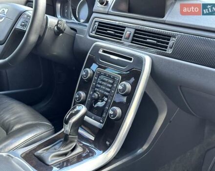 Білий Вольво ХС70, об'ємом двигуна 2.4 л та пробігом 289 тис. км за 18200 $, фото 101 на Automoto.ua