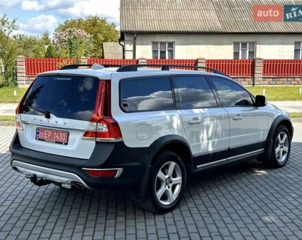 Білий Вольво ХС70, об'ємом двигуна 2.4 л та пробігом 289 тис. км за 18200 $, фото 16 на Automoto.ua