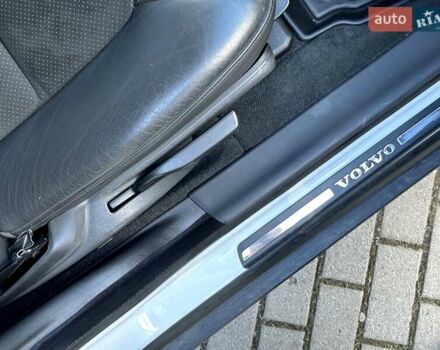 Білий Вольво ХС70, об'ємом двигуна 2.4 л та пробігом 289 тис. км за 18200 $, фото 98 на Automoto.ua