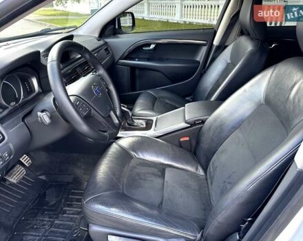 Білий Вольво ХС70, об'ємом двигуна 2.4 л та пробігом 289 тис. км за 18200 $, фото 62 на Automoto.ua