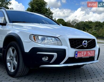 Білий Вольво ХС70, об'ємом двигуна 2.4 л та пробігом 289 тис. км за 18200 $, фото 18 на Automoto.ua