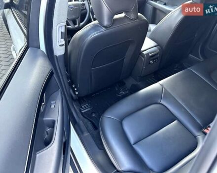 Білий Вольво ХС70, об'ємом двигуна 2.4 л та пробігом 289 тис. км за 18200 $, фото 75 на Automoto.ua