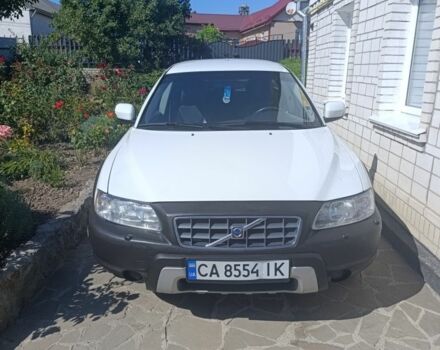 Білий Вольво ХС70, об'ємом двигуна 2.4 л та пробігом 540 тис. км за 5951 $, фото 1 на Automoto.ua