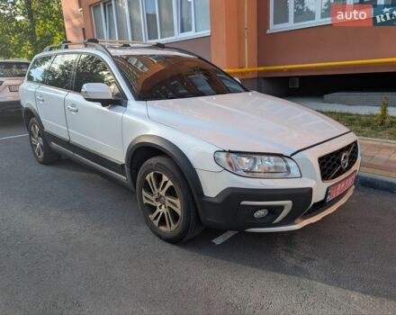 Белый Вольво ХС70, объемом двигателя 2 л и пробегом 239 тыс. км за 14300 $, фото 1 на Automoto.ua
