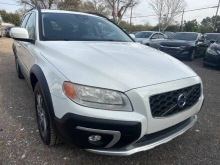 Білий Вольво ХС70, об'ємом двигуна 2.5 л та пробігом 76 тис. км за 3000 $, фото 1 на Automoto.ua
