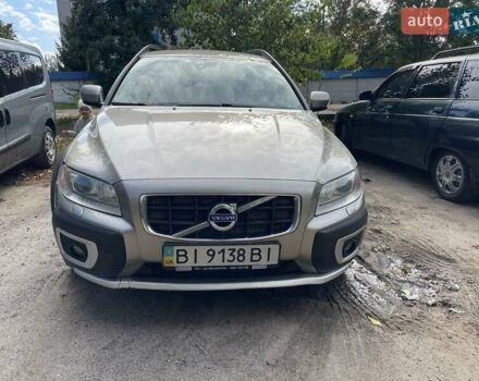 Бежевый Вольво ХС70, объемом двигателя 2.4 л и пробегом 310 тыс. км за 13500 $, фото 5 на Automoto.ua