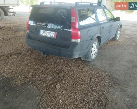 Черный Вольво ХС70, объемом двигателя 2.5 л и пробегом 210 тыс. км за 3000 $, фото 2 на Automoto.ua