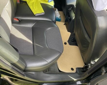 Вольво ХС70 2004 в Новгород-Северском на Automoto.ua Черный Вольво ХС70, объемом двигателя 2.5 л и пробегом 187 тыс. км за 7400 $, фото 11 на Automoto.ua