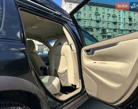 Черный Вольво ХС70, объемом двигателя 2.5 л и пробегом 400 тыс. км за 6500 $, фото 14 на Automoto.ua