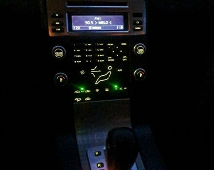 Чорний Вольво ХС70, об'ємом двигуна 2.4 л та пробігом 193 тис. км за 2999 $, фото 8 на Automoto.ua