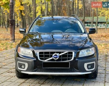 Черный Вольво ХС70, объемом двигателя 2.4 л и пробегом 174 тыс. км за 13999 $, фото 1 на Automoto.ua