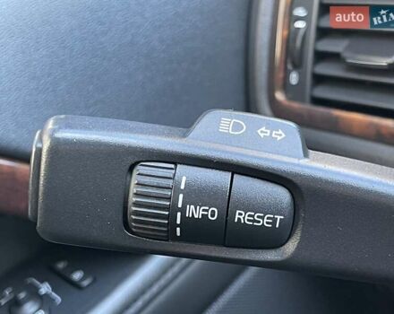 Черный Вольво ХС70, объемом двигателя 2.4 л и пробегом 174 тыс. км за 13999 $, фото 50 на Automoto.ua