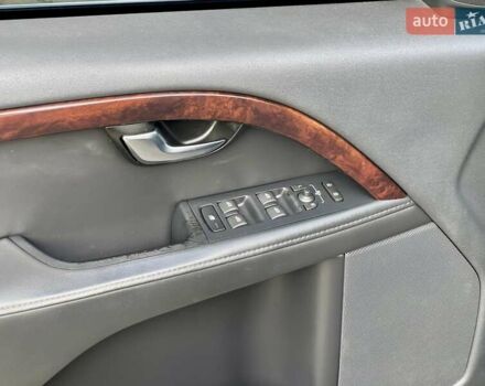 Черный Вольво ХС70, объемом двигателя 2.4 л и пробегом 174 тыс. км за 13999 $, фото 44 на Automoto.ua