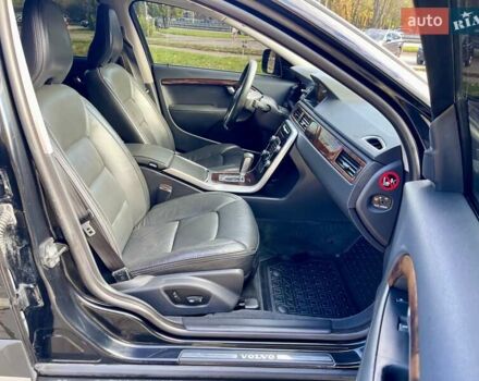 Черный Вольво ХС70, объемом двигателя 2.4 л и пробегом 174 тыс. км за 13999 $, фото 25 на Automoto.ua