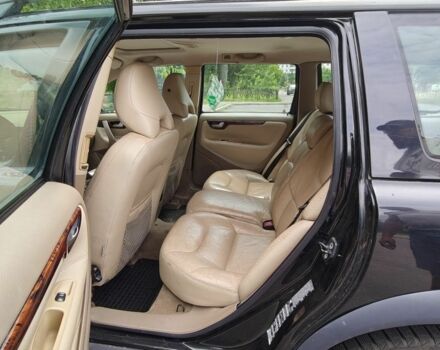 Черный Вольво ХС70, объемом двигателя 0 л и пробегом 300 тыс. км за 5000 $, фото 3 на Automoto.ua