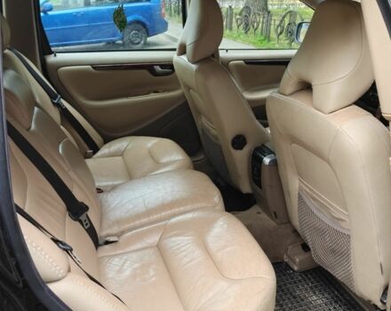 Черный Вольво ХС70, объемом двигателя 0 л и пробегом 300 тыс. км за 5000 $, фото 6 на Automoto.ua