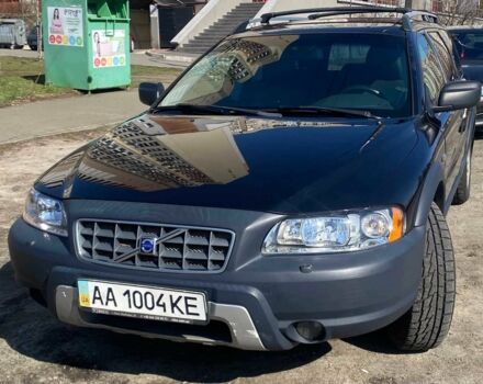 Черный Вольво ХС70, объемом двигателя 2.5 л и пробегом 450 тыс. км за 6600 $, фото 1 на Automoto.ua