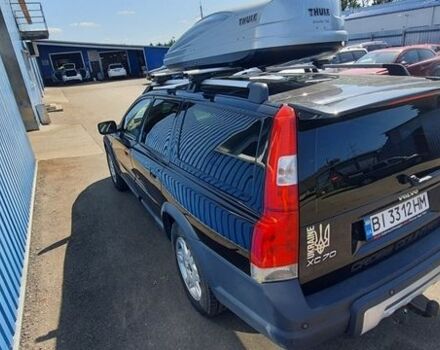 Чорний Вольво ХС70, об'ємом двигуна 2.4 л та пробігом 300 тис. км за 8000 $, фото 1 на Automoto.ua