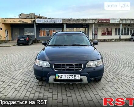 Черный Вольво ХС70, объемом двигателя 2.5 л и пробегом 236 тыс. км за 10111 $, фото 1 на Automoto.ua