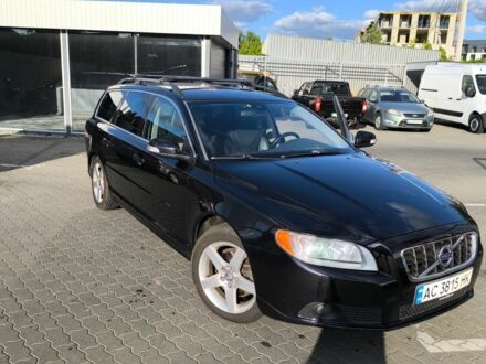 Черный Вольво ХС70, объемом двигателя 1.6 л и пробегом 250 тыс. км за 8850 $, фото 1 на Automoto.ua