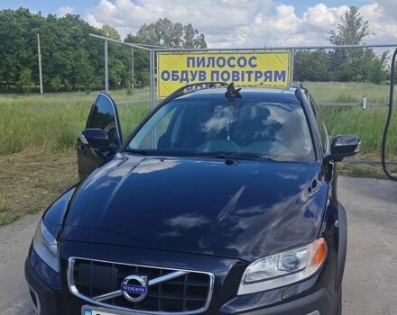 Черный Вольво ХС70, объемом двигателя 2.4 л и пробегом 321 тыс. км за 15499 $, фото 1 на Automoto.ua